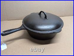 Vintage Unmarked Cast Iron Chicken Fryer with Lid # 8 Favorite Piqua NICE