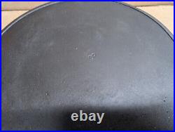 Vintage Unmarked Cast Iron Chicken Fryer with Lid # 8 Favorite Piqua NICE