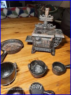 Vintage lot Crescent queen Cast Iron Wood Stove Salesman Sample Toy accessories Vintage lot Crescent queen Cast Iron Wood Stove Salesman Sample Toy accessories
