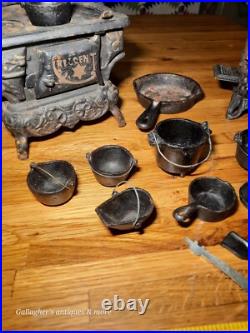 Vintage lot Crescent queen Cast Iron Wood Stove Salesman Sample Toy accessories Vintage lot Crescent queen Cast Iron Wood Stove Salesman Sample Toy accessories
