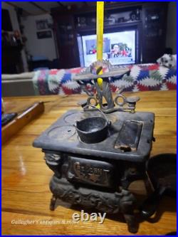 Vintage lot Crescent queen Cast Iron Wood Stove Salesman Sample Toy accessories Vintage lot Crescent queen Cast Iron Wood Stove Salesman Sample Toy accessories