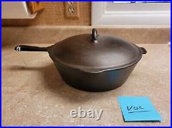 Vollrath cast iron #8 chicken fryer / deep skillet, heat ring