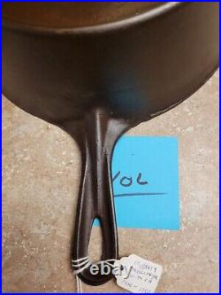 Vollrath cast iron #8 chicken fryer / deep skillet, heat ring