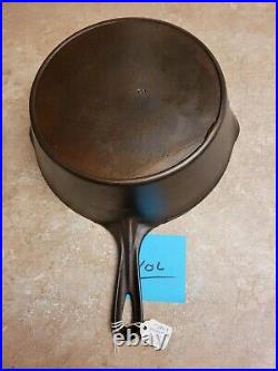 Vollrath cast iron #8 chicken fryer / deep skillet, heat ring