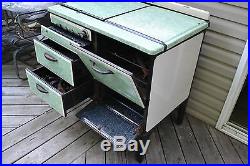 Vtg Antique NORGE Green porcelain cast iron gas cook Cooking oven stove Burners