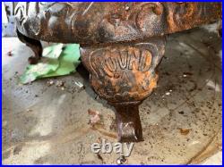 Vtg Cast Iron Wood Stove Round Oak Stove Estate of P. D. Beckwith Dowagiac M18