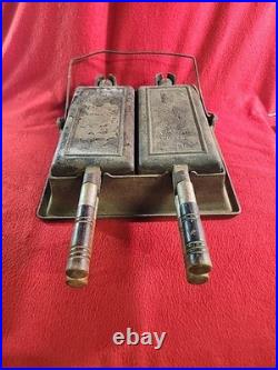 Wagner Ware Cast Iron Hotel Waffle Iron with Rectangle Paddles, & Riser. (Project)