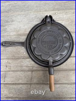 Western Importing Cast Iron Heart Shaped waffle Iron Griswold WIC Base RESTORED