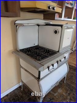 York Antique Freestanding Cooking Stove 2 Burners Enamel White Gray Cast Iron